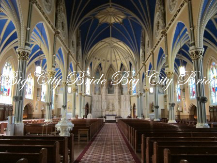 Here is the beautiful altar that your Chicago wedding photography will 