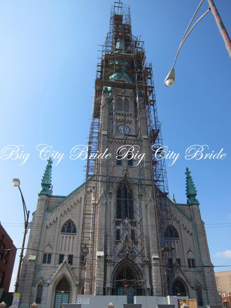 Big City Bride loves St Alphonsus Catholic Church weddings at 1429 West 